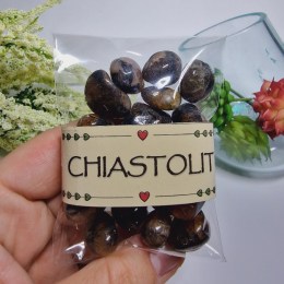 chiastolit-balicek-tromlovanych-kamenov-90g-01