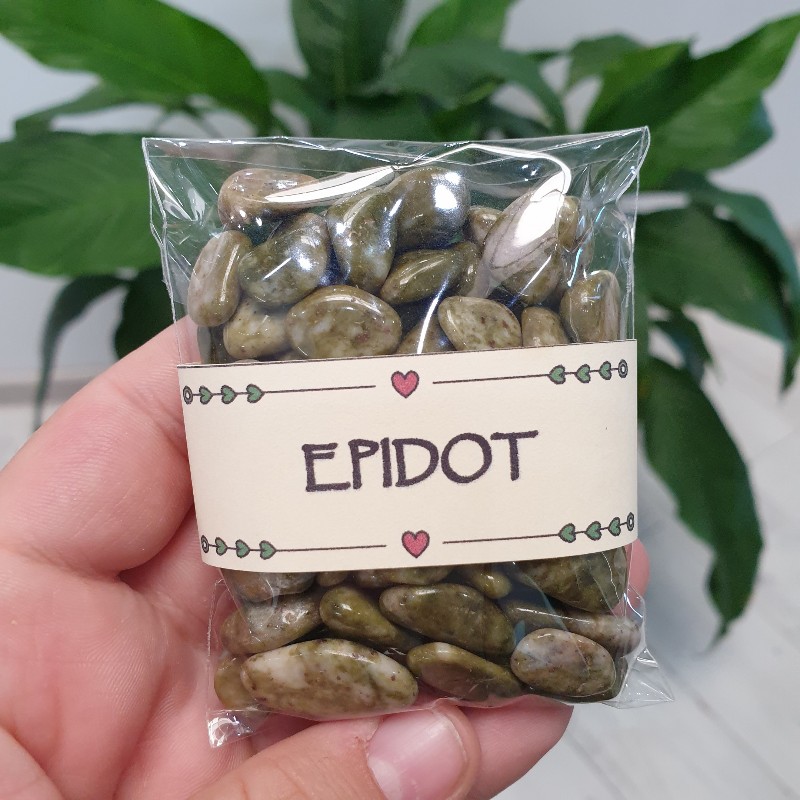 Epidot - balíček tromlovaných kameňov - 100g