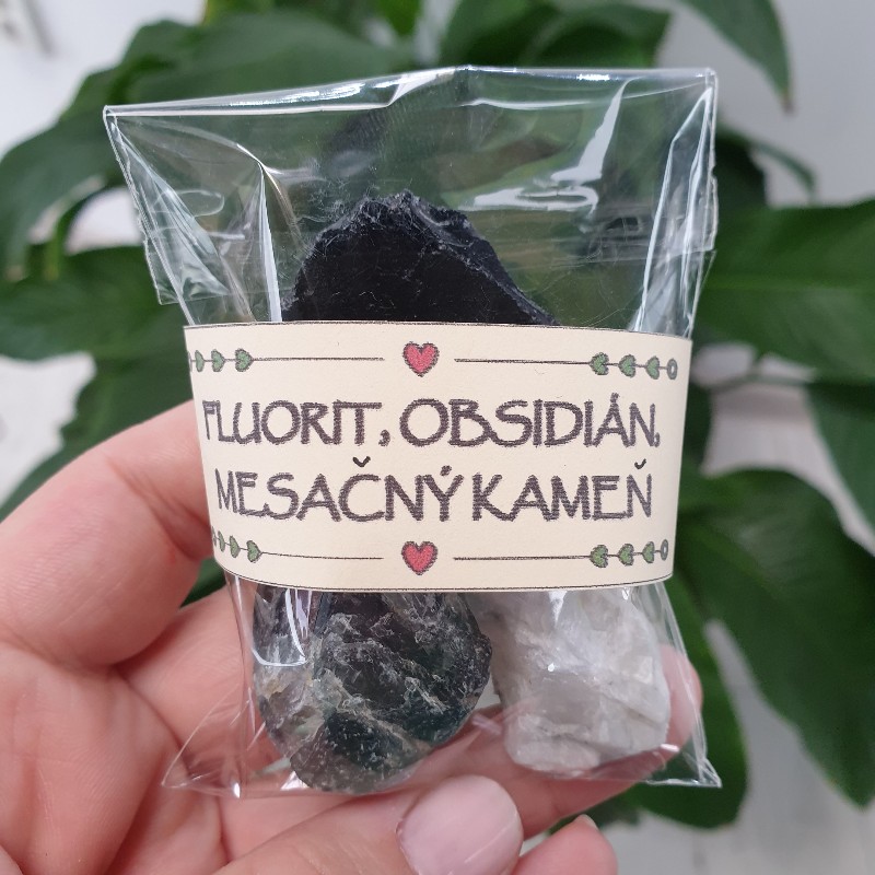 Fluorit + Obsidián + Mesačný kameň - balíček surových kameňov - 3ks