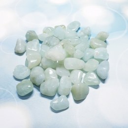 akvamarin-zeleny-balicek-tromlovanych-kamenov-90g-02