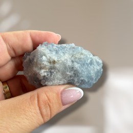 celestin-surovy-mineral-122-81-g-02
