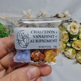 chalcedon-vanadinit-auripigment-balicek-surovych-kamenov-3ks-bal-01