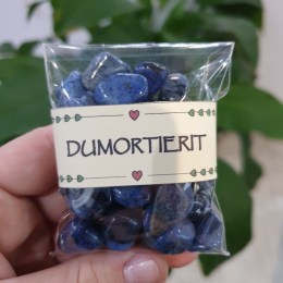 dumortierit-balicek-tromlovanych-kamenov-90g-01