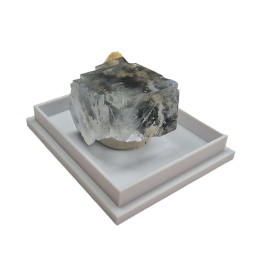 fluorit-zbierkovy-mineral-12-51g-02