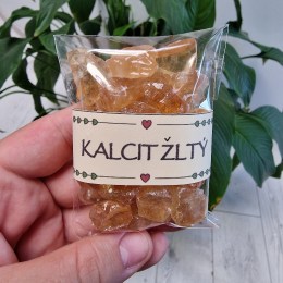 kalcit-zlty-balicek-surovych-kamenov-90g-01