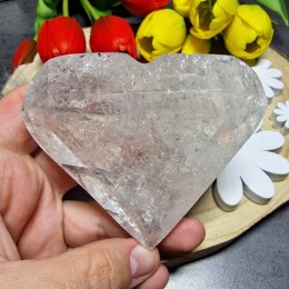 kristal-srdce-hmatka-245g-v-7-5-cm-01