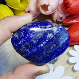 lapis-lazuli-srdce-hmatka-4-cm-1ks-02