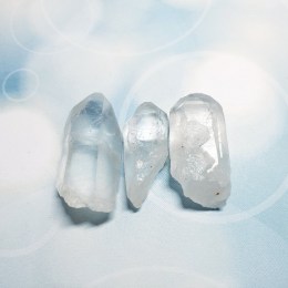 lemursky-kristal-spice-balicek-surovych-kamenov-3ks-02