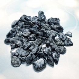 obsidian-vlockovy-balicek-tromlovanych-kamenov-80g-02