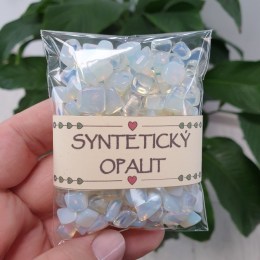 opalit-synteticky-balicek-tromlovanych-kamenov-90g-01