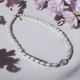 perly-sladkovodne-nahrdelnik-so-skarabeom-45-5-3-cm-o-perly-5-5x8-10-mm-05