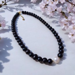 perly-sladkovodne-tmave-nahrdelnik-42-4-cm-o-perly-8-5x8-mm-010