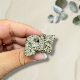 pyrit-surovy-kamen-35-35-g-01
