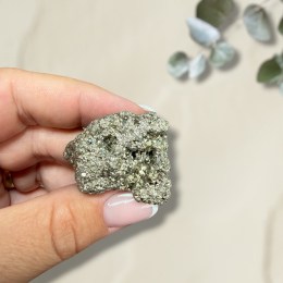 pyrit-surovy-kamen-35-35-g-03
