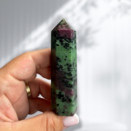 rubin-v-zoisite-spic-96-89-g-v-8-4-cm-01