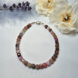spinel-fazetovany-naramok-17-cm-o-kocky-4x4-mm-02
